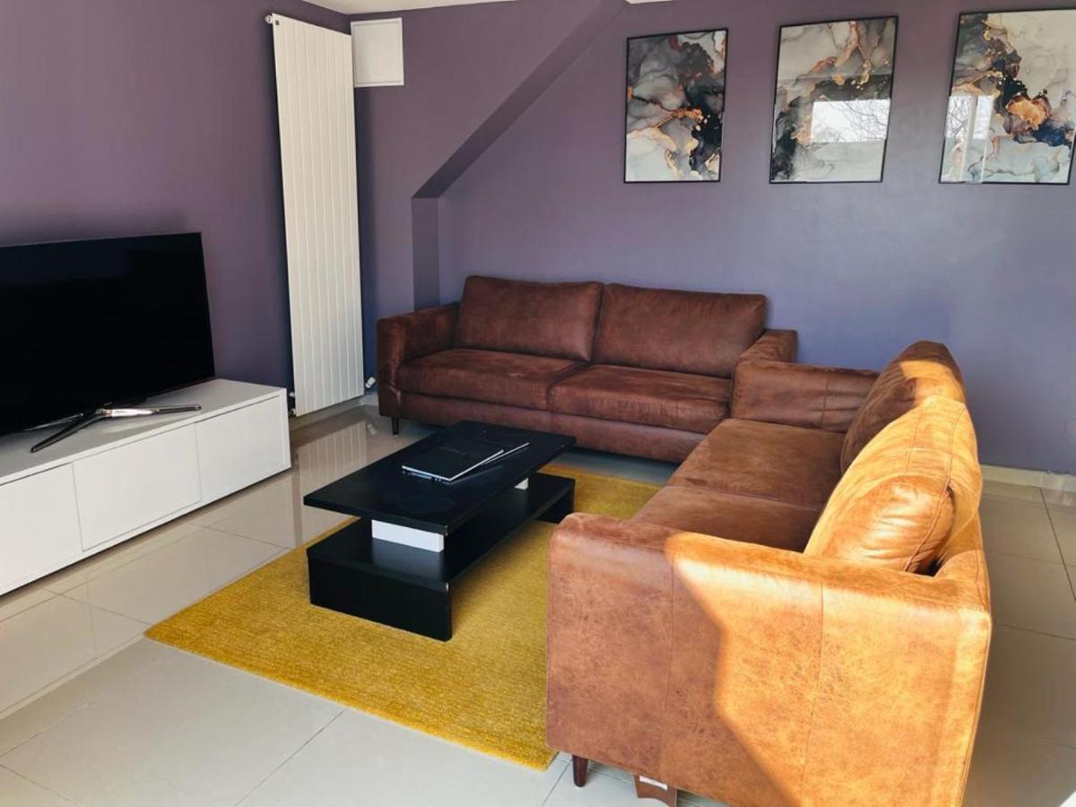 100M2 2 Chambres 8 Personnes - Grand Parking Et Terrasse Privee - Proche Cdg-Parc Expositions-Paris-Asterix-Disney 빌팽트 외부 사진