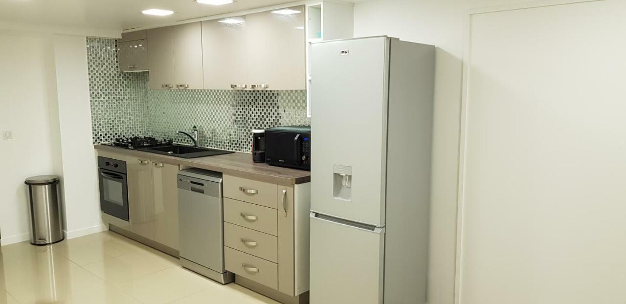 100M2 2 Chambres 8 Personnes - Grand Parking Et Terrasse Privee - Proche Cdg-Parc Expositions-Paris-Asterix-Disney 빌팽트 외부 사진