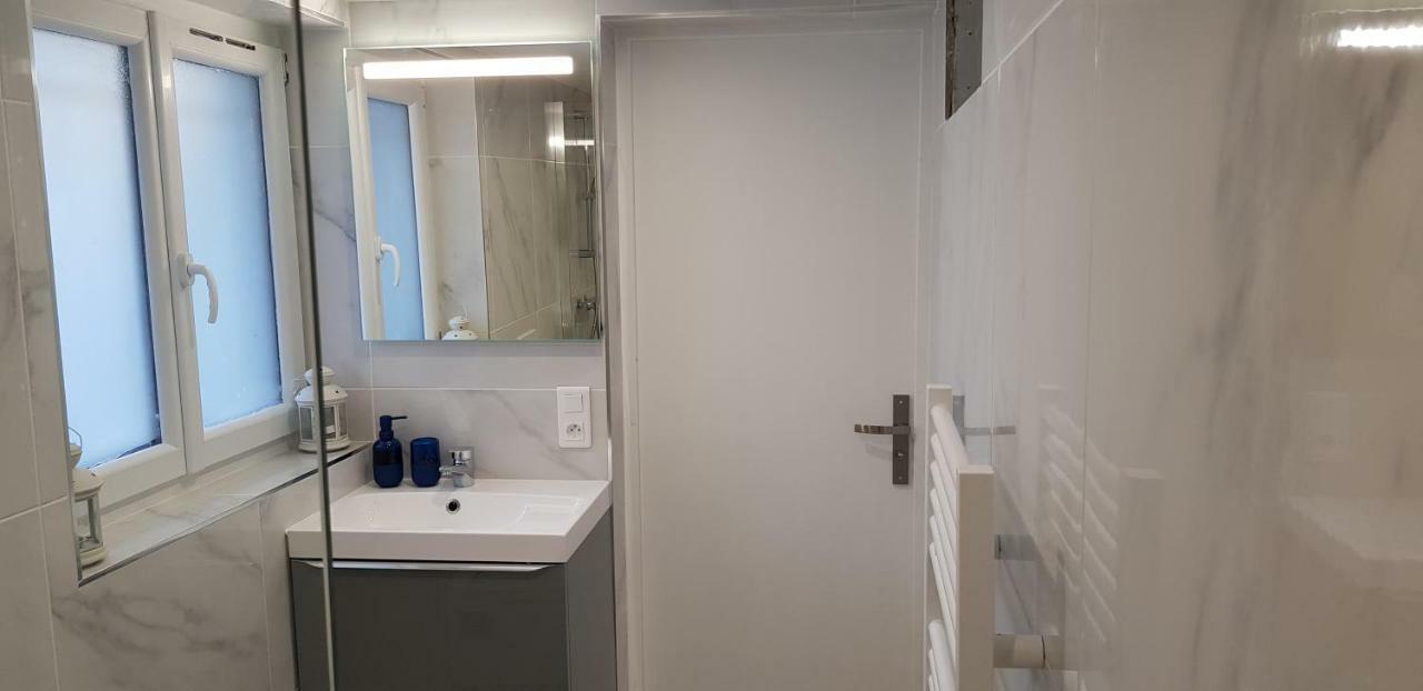 100M2 2 Chambres 8 Personnes - Grand Parking Et Terrasse Privee - Proche Cdg-Parc Expositions-Paris-Asterix-Disney 빌팽트 외부 사진